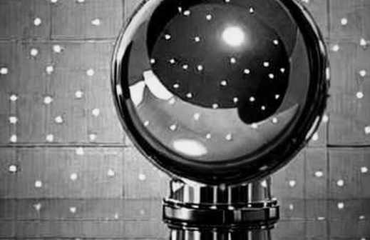 Brent Slides 4% to $96.71 on US–Iran Technical Talks: The Risk-Premium Unwind, Read Through On-Chain Oil Proxies